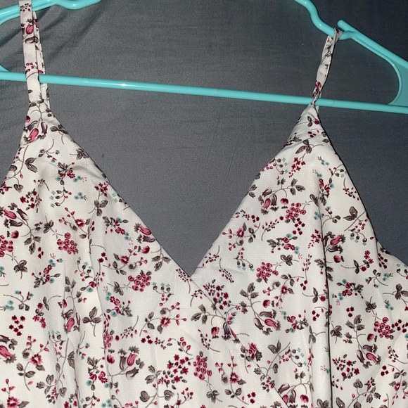 Romper - Picture 4 of 5